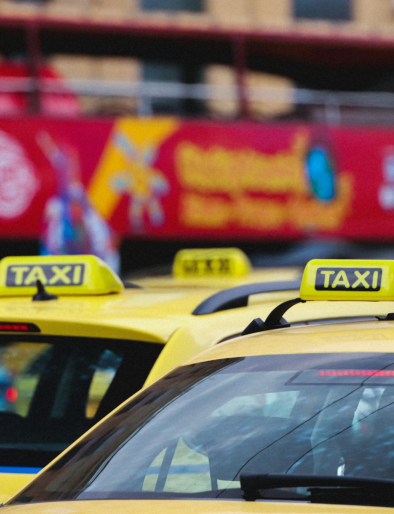 Premium 2025 airport taxi service from Waltham Cross to Heathrow, Gatwick, and Stansted. Features our new electric vehicles with 5G WiFi, real-time flight monitoring, and carbon-neutral options. Serving Hertfordshire with 24/7 reliable transfers.
